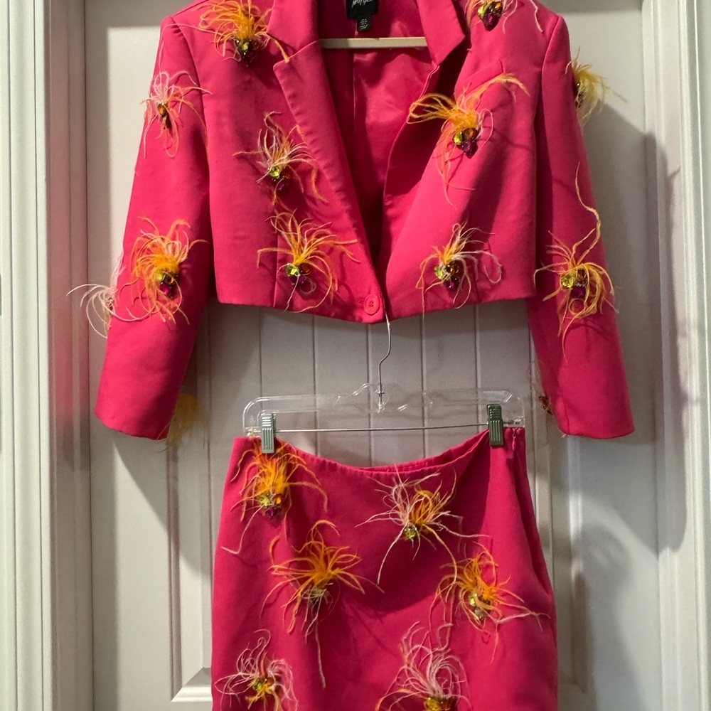 Y2K Nasty Gal Pink Skirt Set with Yellow Embellishments - Picture 3 of 8